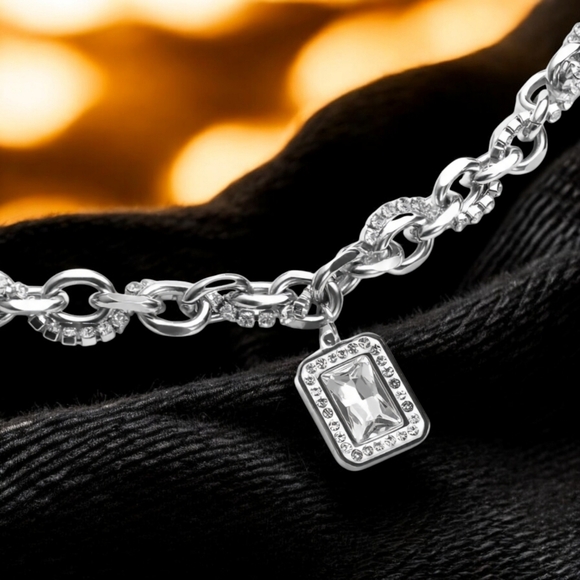 🆕️Stainless Steel Gold Plated Zirconia Pendant Chunky Statement Urban Necklace - Picture 4 of 10